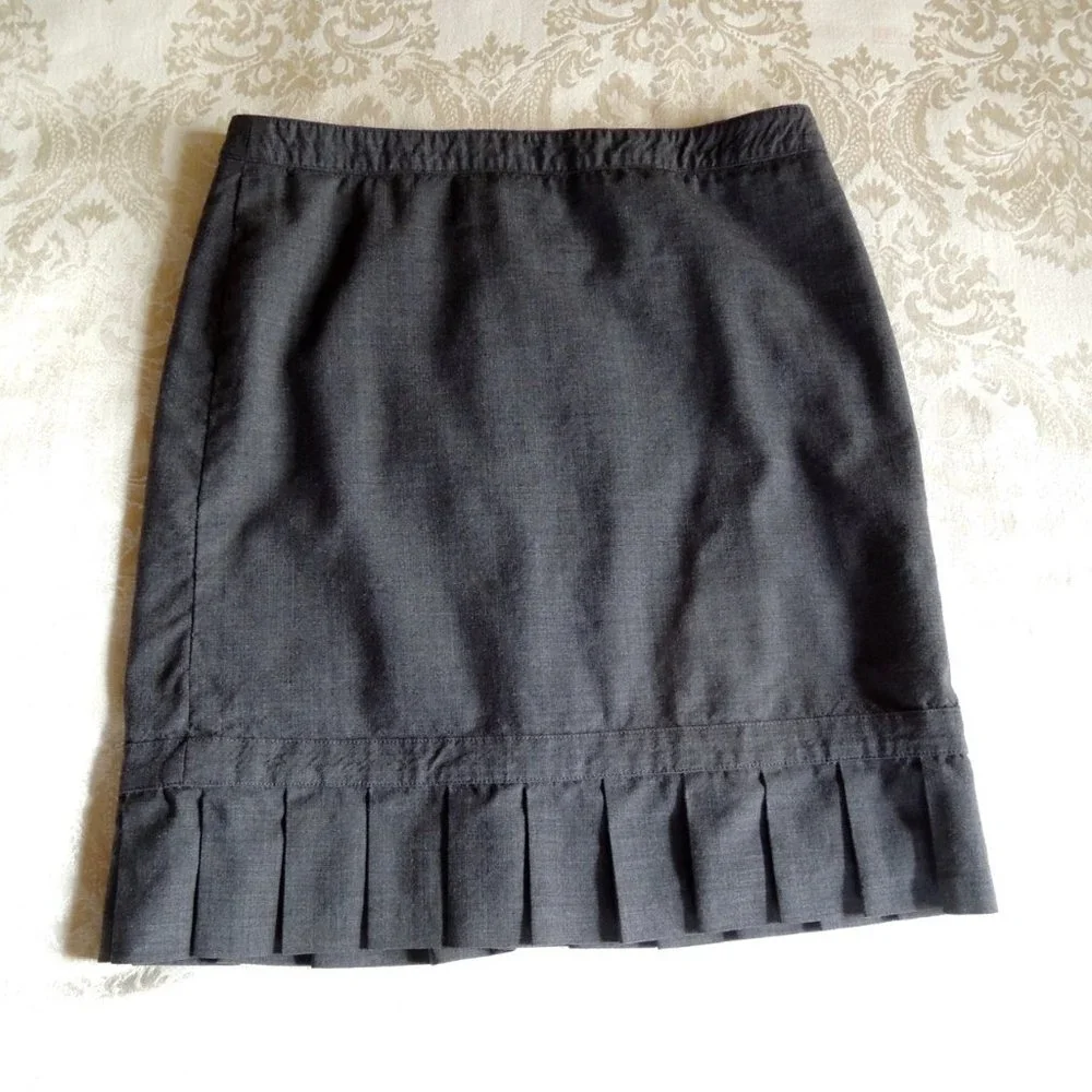 Express Gray Wool Stretch Skirt Lined Pleat Hem 6